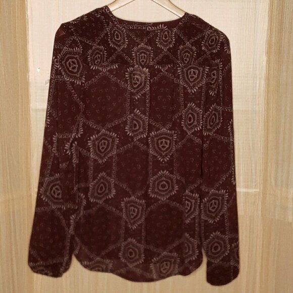 Maurices Womens Brown Paisley Semi Sheer Blouse Large - Picture 2 of 9